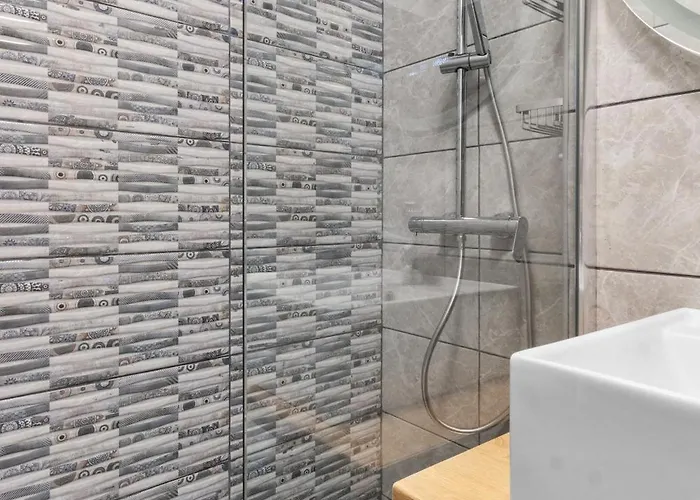 Carlas New Times Flat Tineretului *