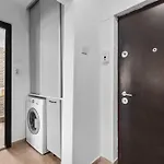 아파트 Carla's New Times Flat Tineretului